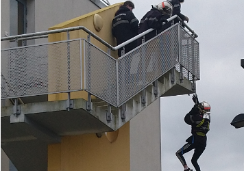 Journée d’intervention des pompiers au lycée.